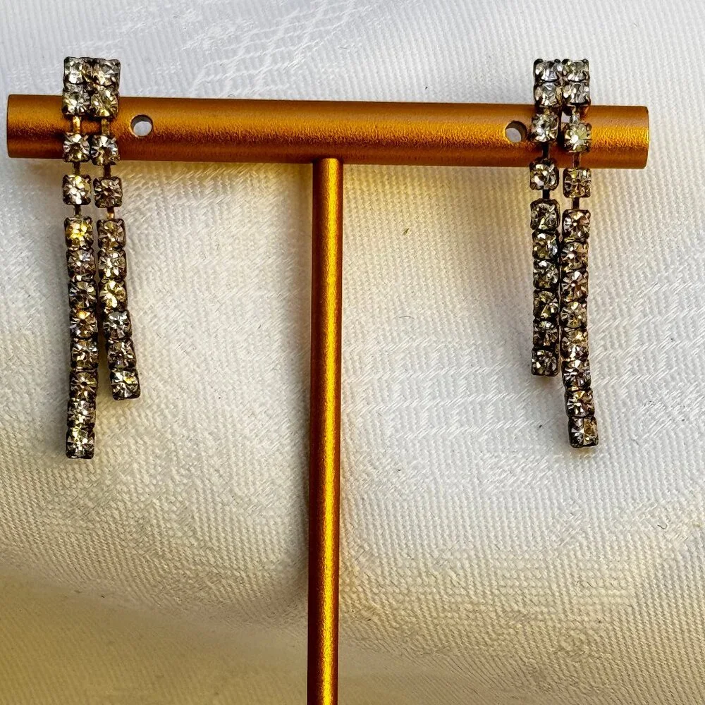 Doublestrand Rhinestone Earrings - Picture 2 of 5